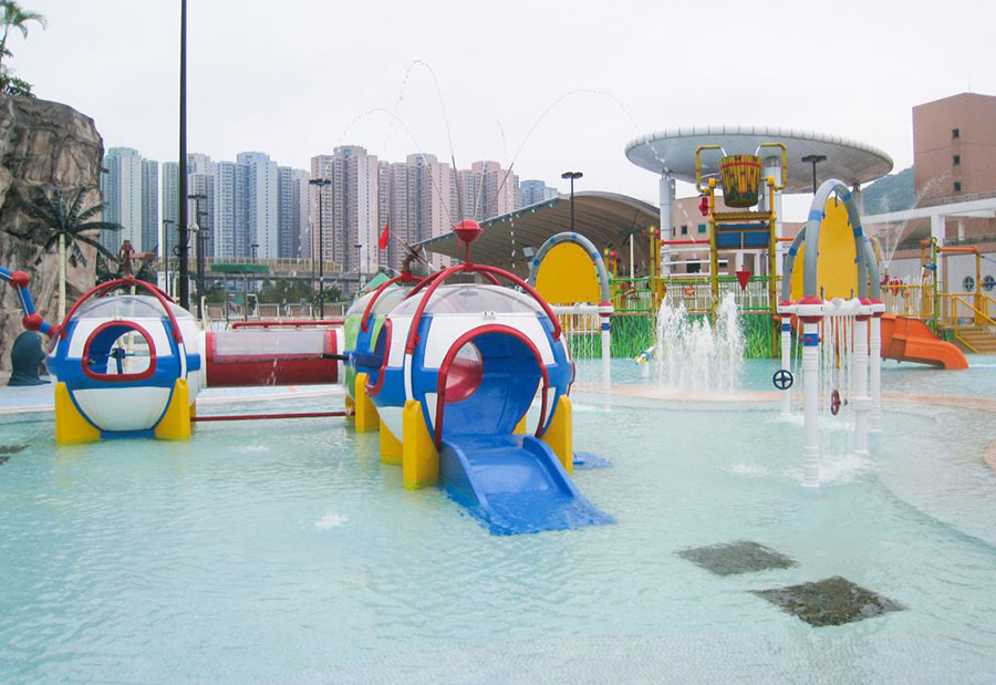 水上玻璃钢滑梯