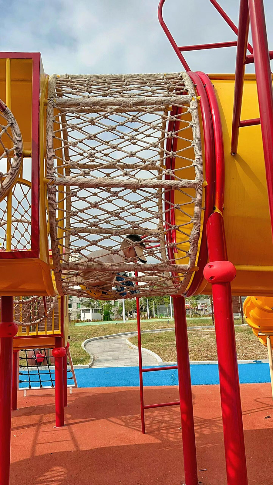公园攀爬游乐设备