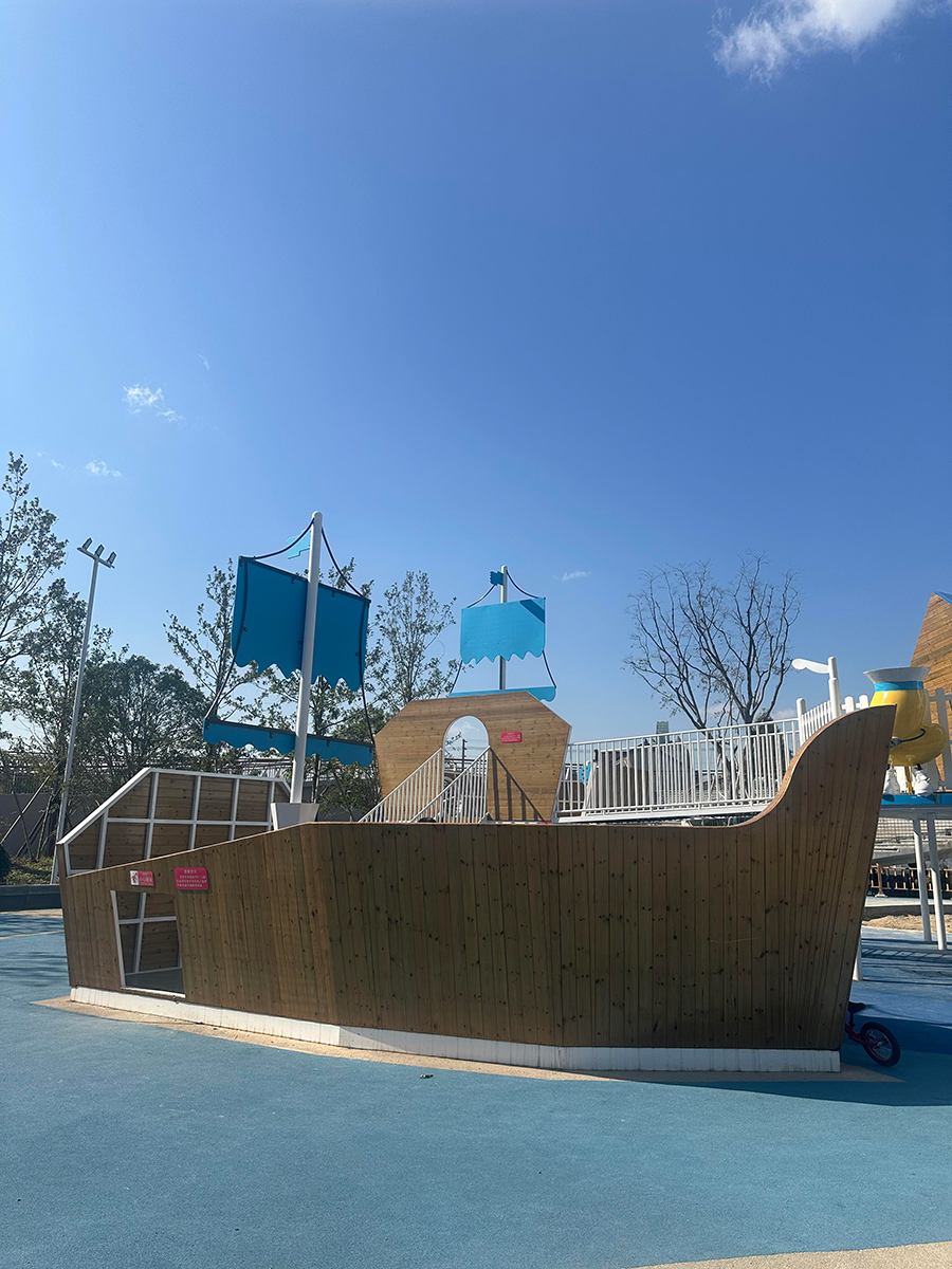 大型木质无动力游乐设施效果